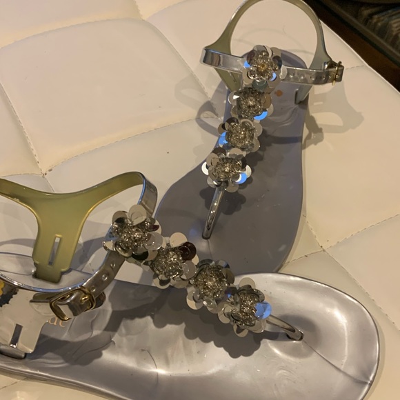 Cute Kate Spade sandals - Picture 4 of 8